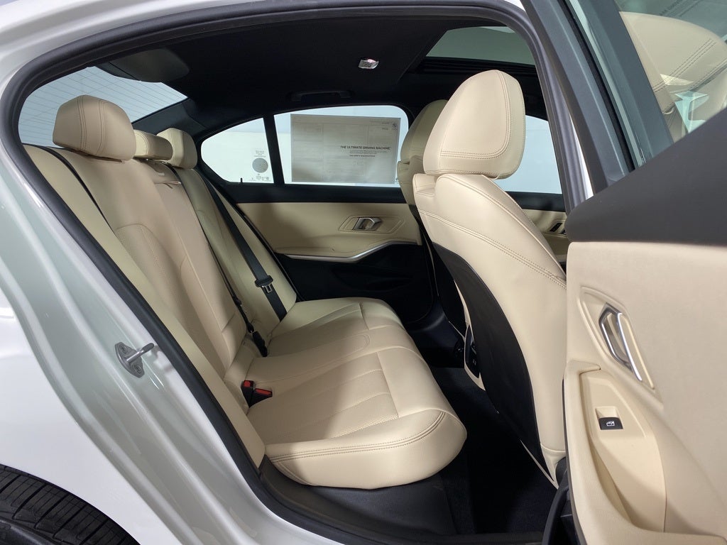 2025 BMW 3 Series 330i xDrive