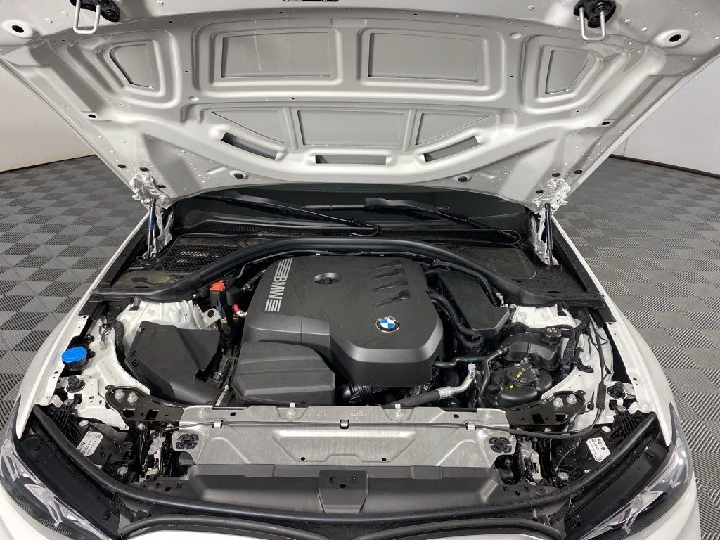 2025 BMW 3 Series 330i xDrive