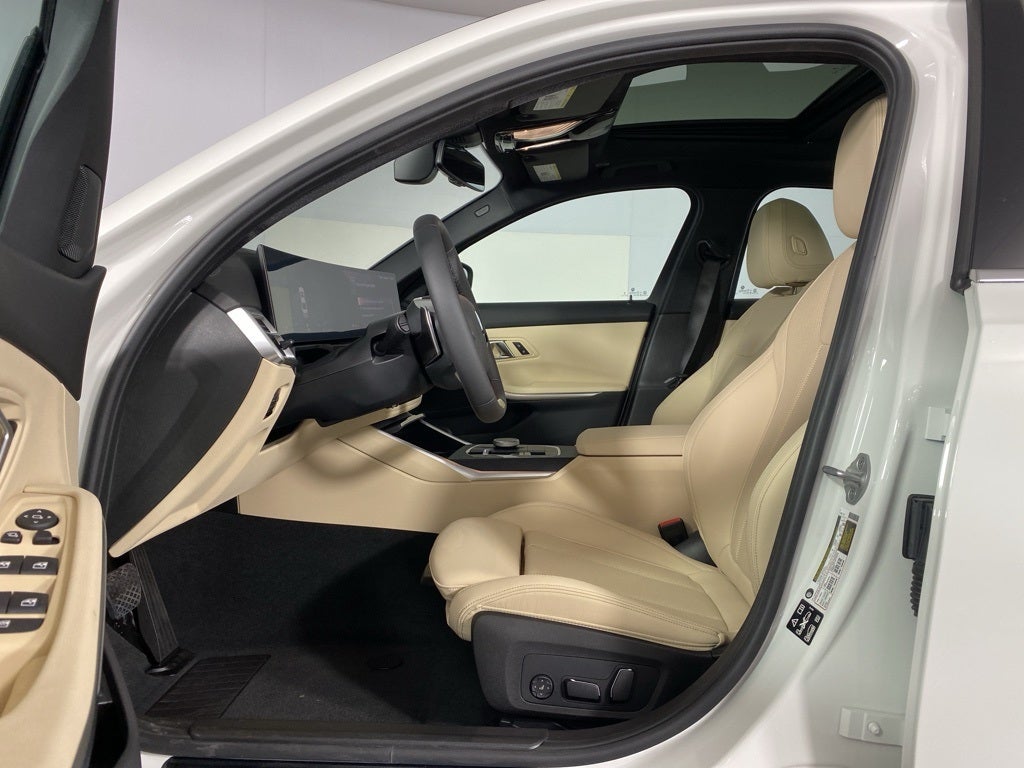 2025 BMW 3 Series 330i xDrive