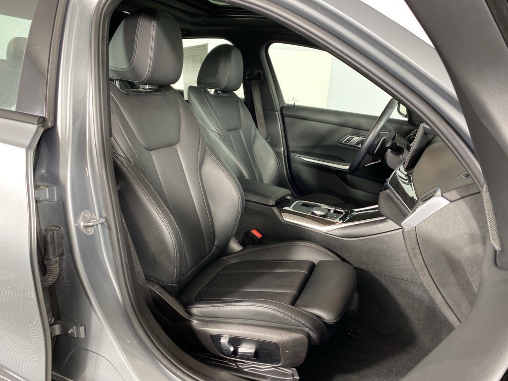 2023 BMW 3 Series 330i xDrive