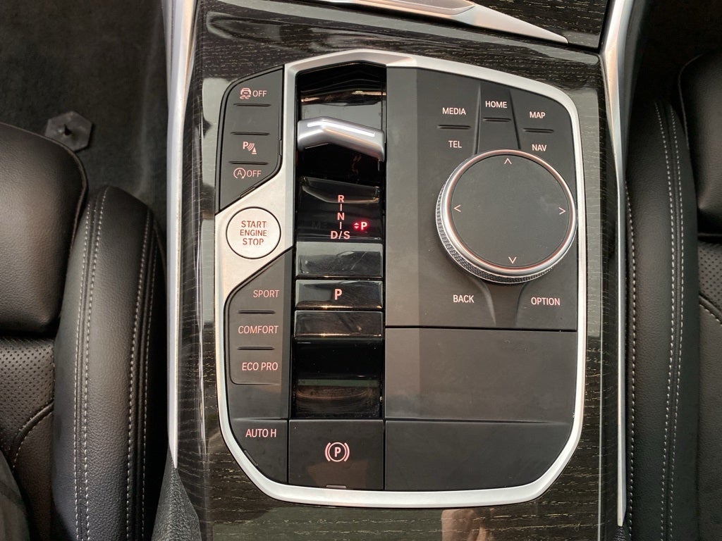 2023 BMW 3 Series 330i xDrive