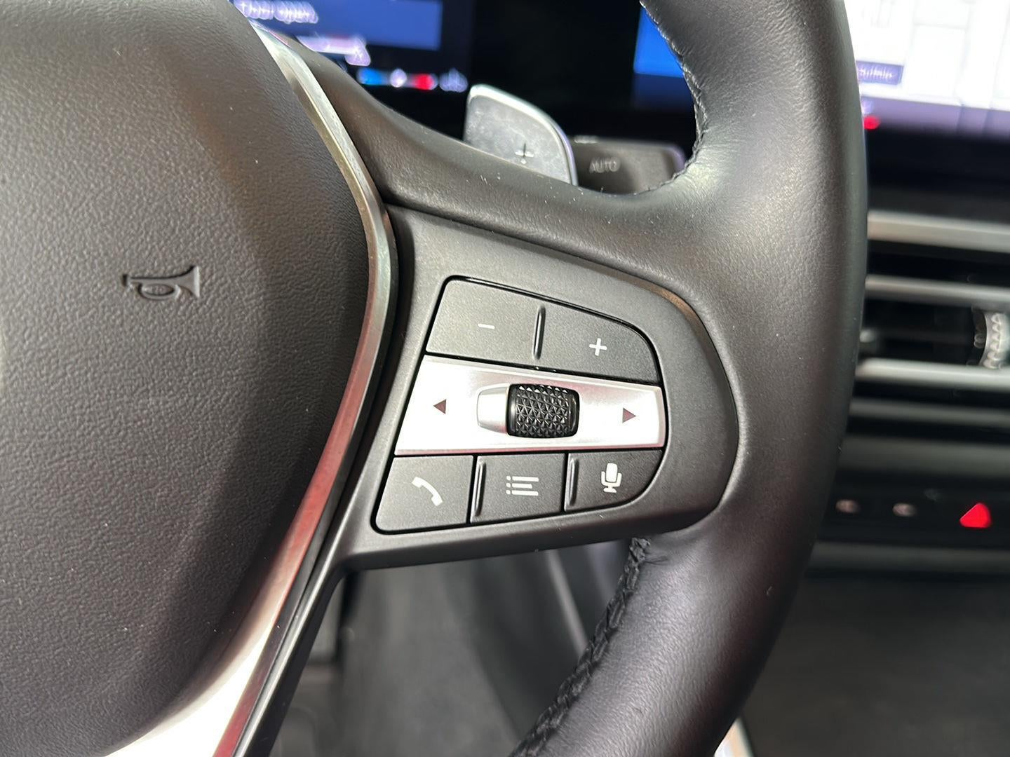 2024 BMW 3 Series 330i xDrive