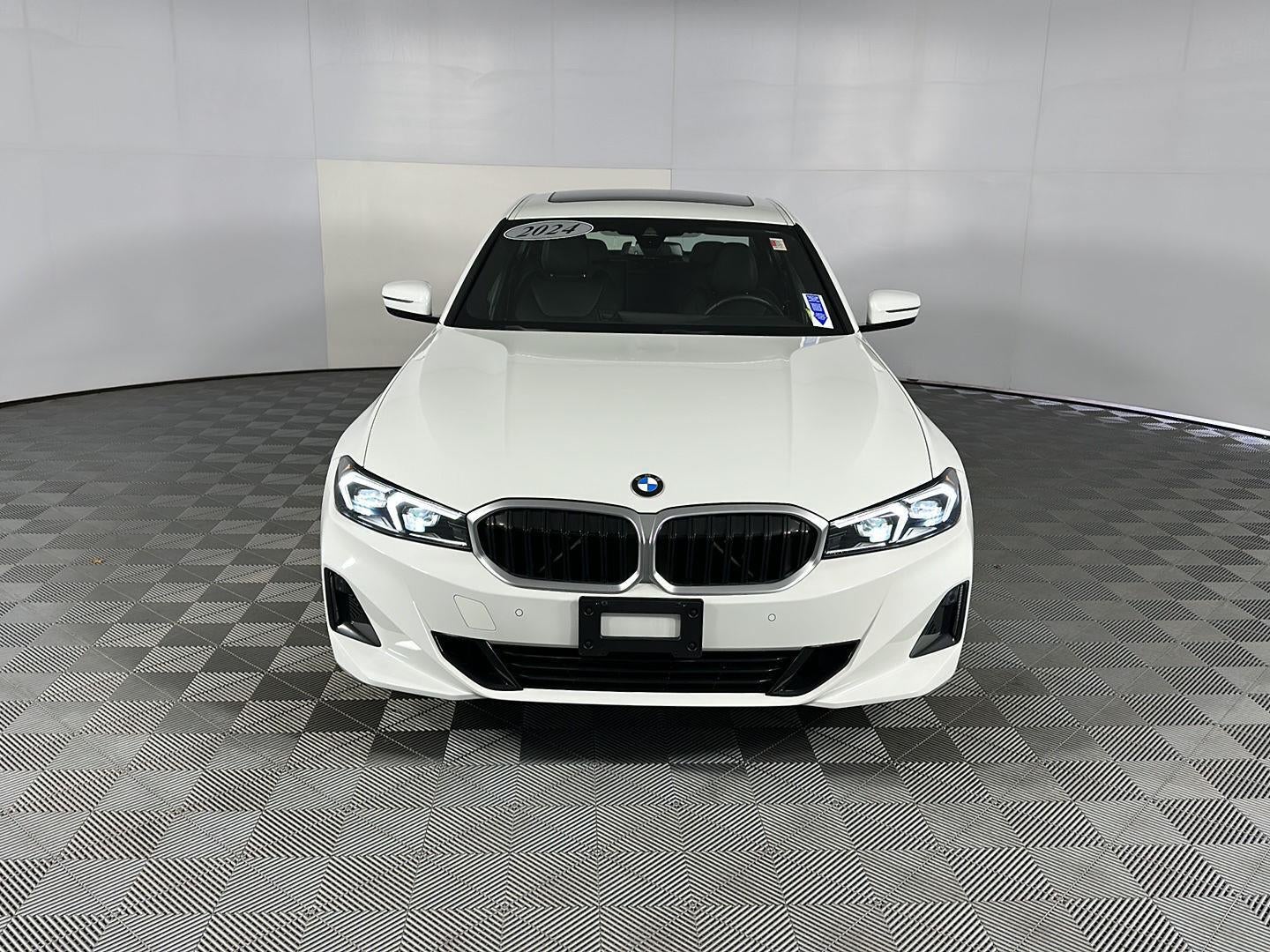 2024 BMW 3 Series 330i xDrive