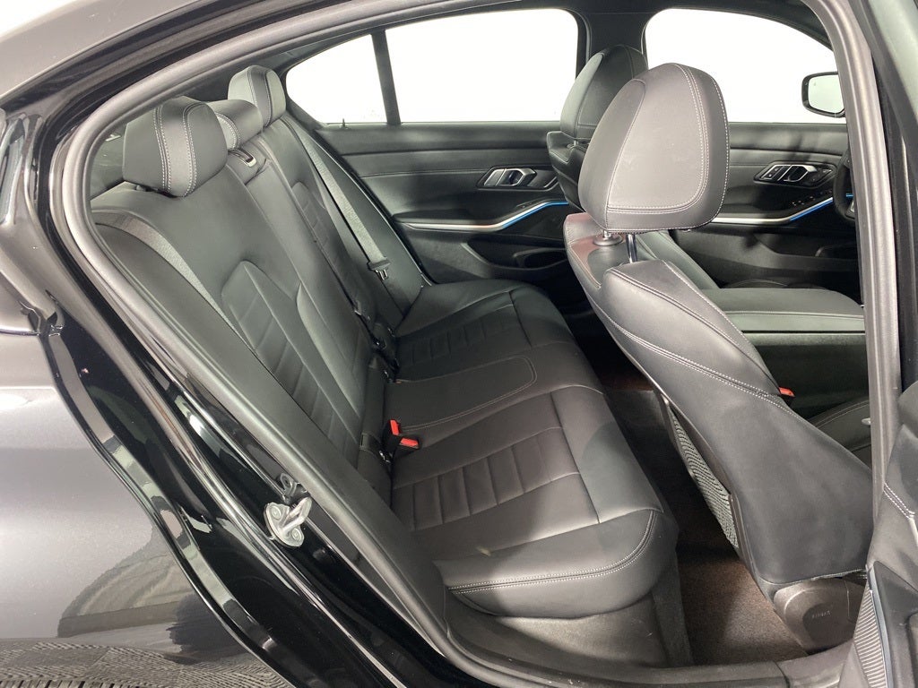 2023 BMW 3 Series 330i xDrive