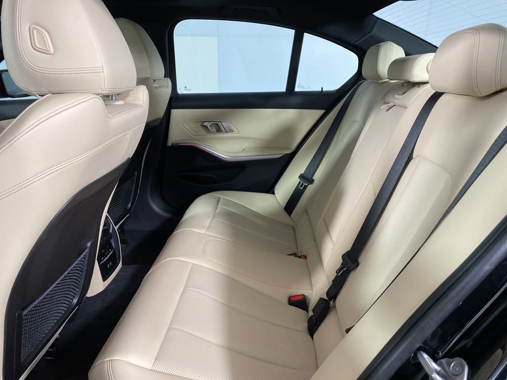 2023 BMW 3 Series 330i xDrive