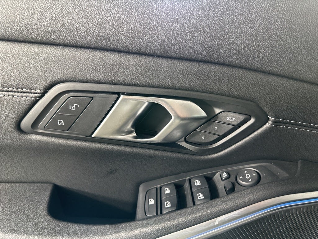 2024 BMW 3 Series 330i xDrive