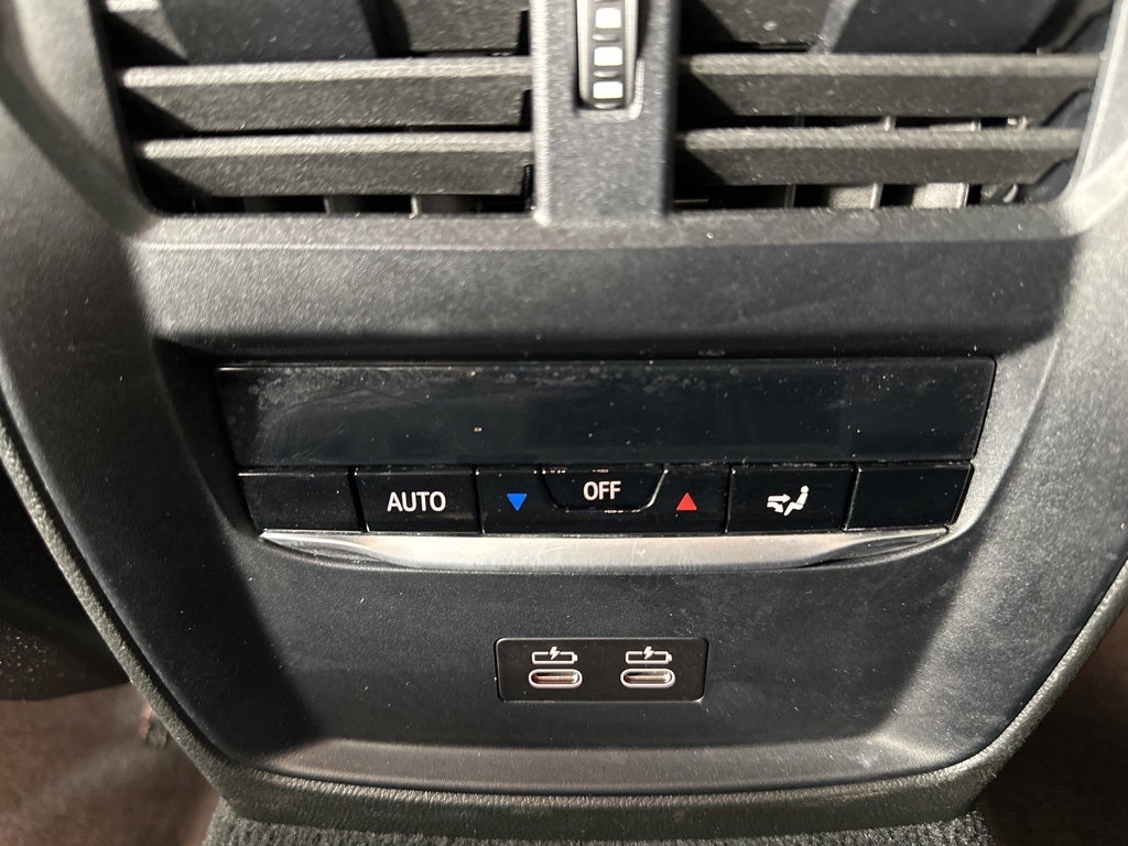 2024 BMW 3 Series 330i xDrive