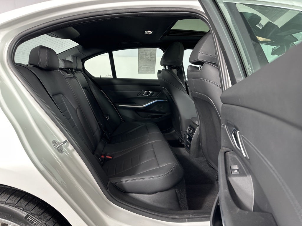 2024 BMW 3 Series 330i xDrive