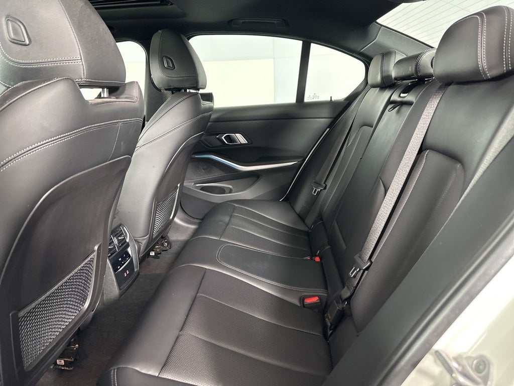 2023 BMW 3 Series 330i xDrive
