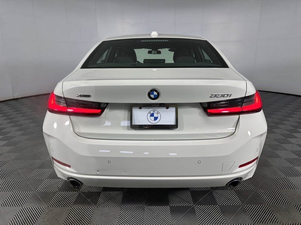 2023 BMW 3 Series 330i xDrive