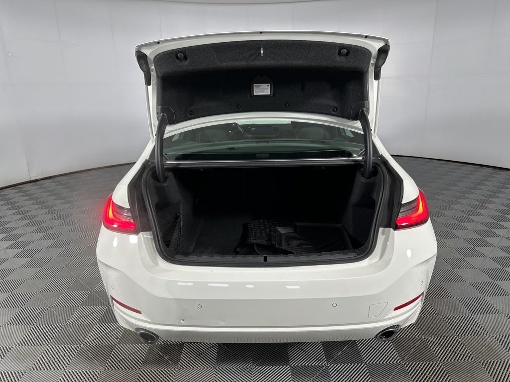 2023 BMW 3 Series 330i xDrive