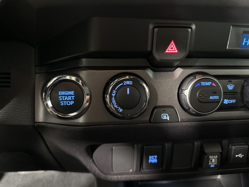 2023 Toyota Tacoma TRD Sport V6