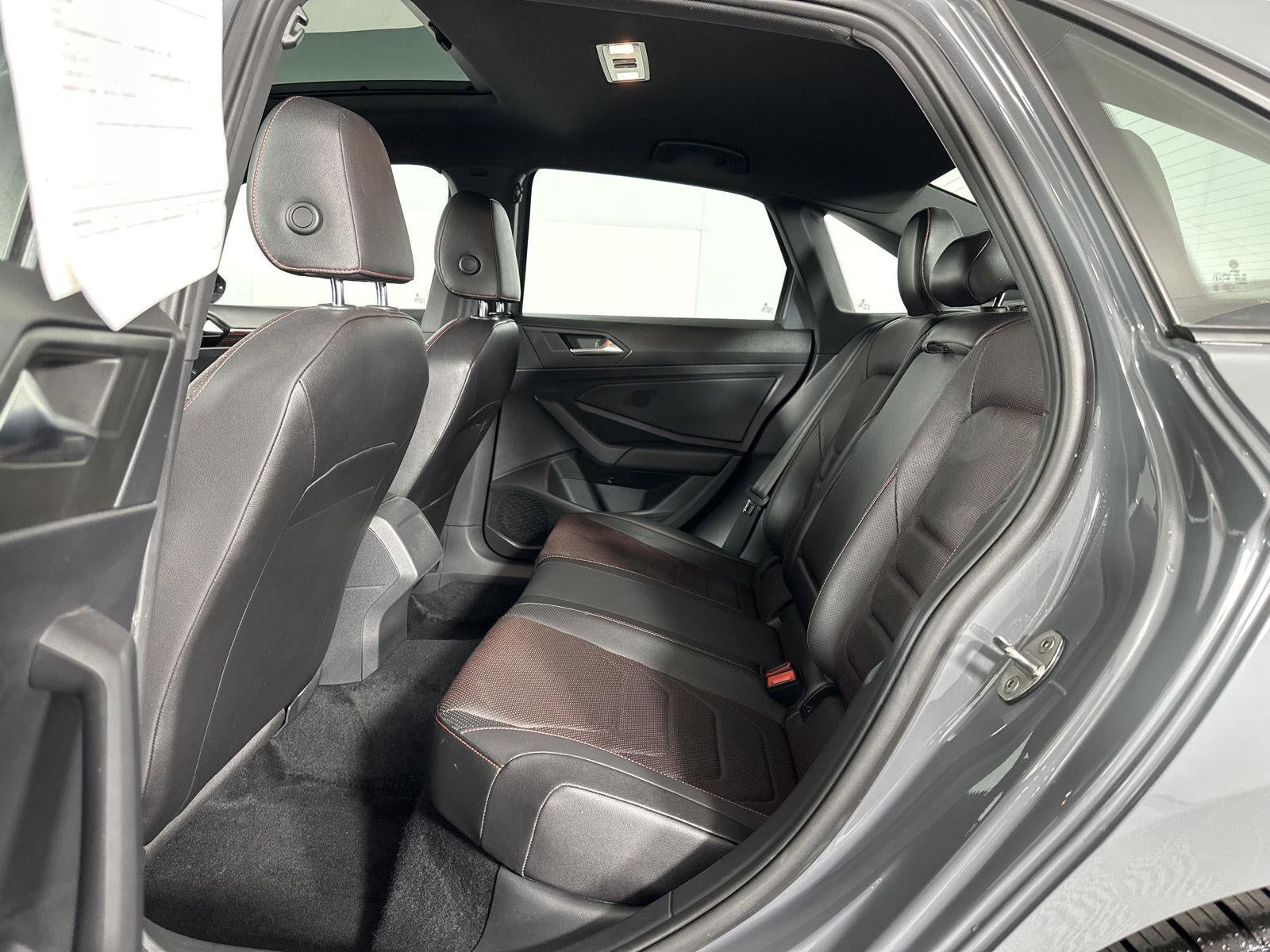2022 Volkswagen Jetta GLI Autobahn