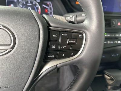 2023 Lexus ES 250