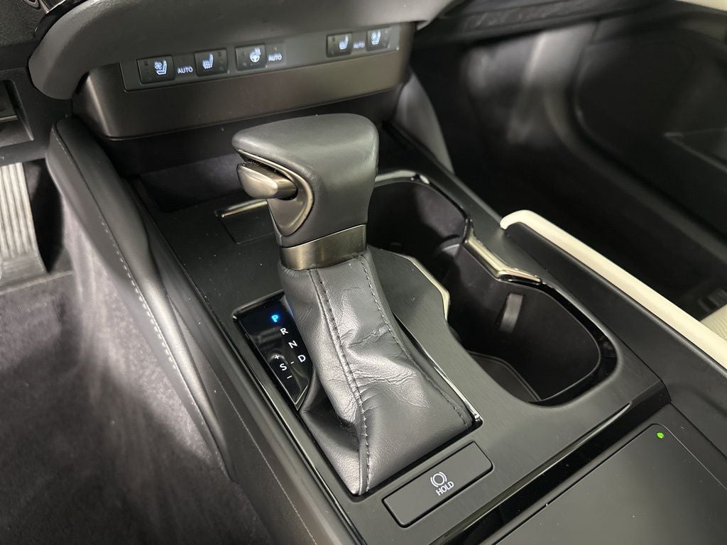 2023 Lexus ES 250