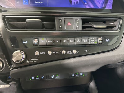 2023 Lexus ES 250