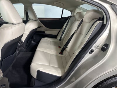 2023 Lexus ES 250