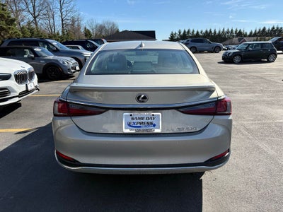 2023 Lexus ES 250