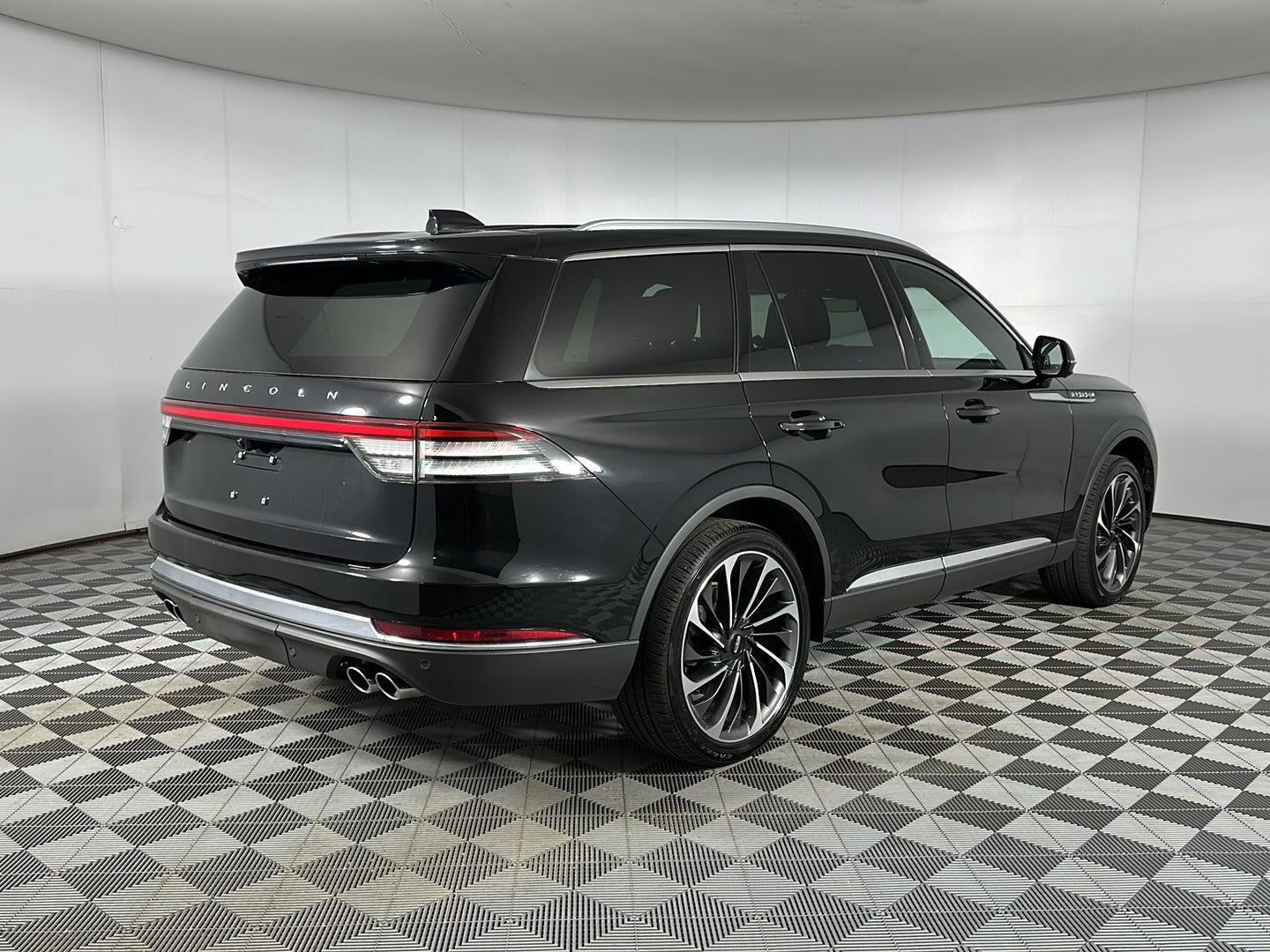 2025 Lincoln Aviator Reserve