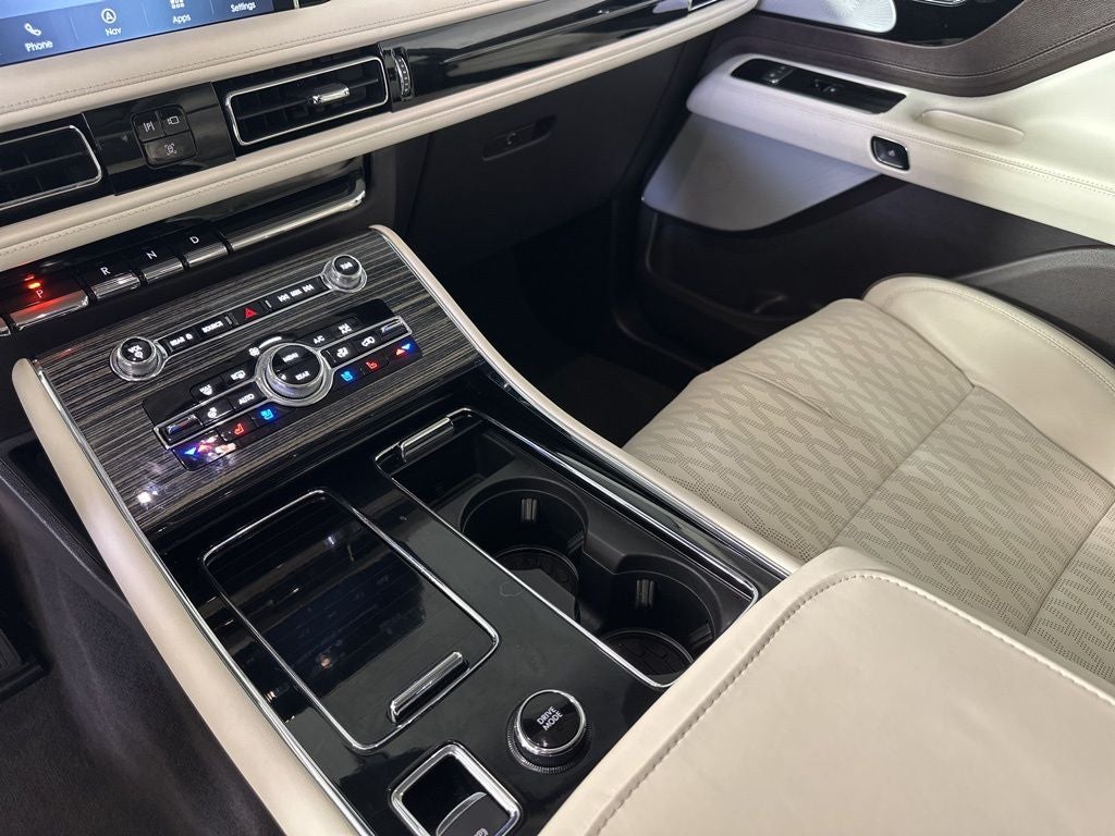 2024 Lincoln Aviator Black Label