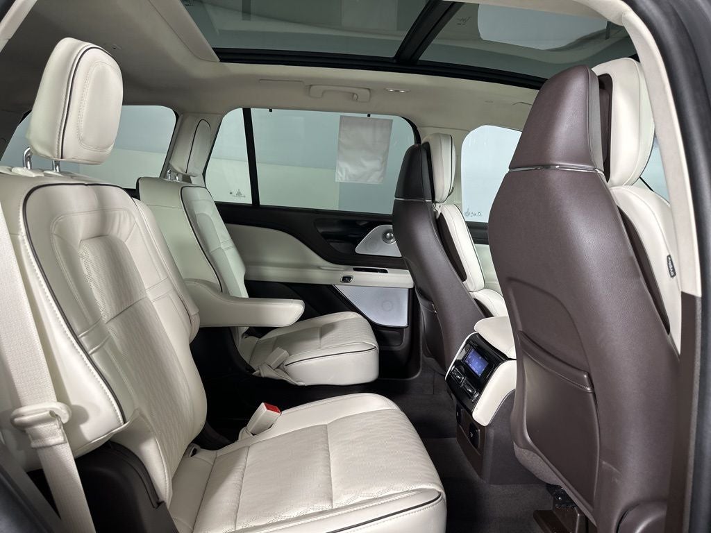 2024 Lincoln Aviator Black Label