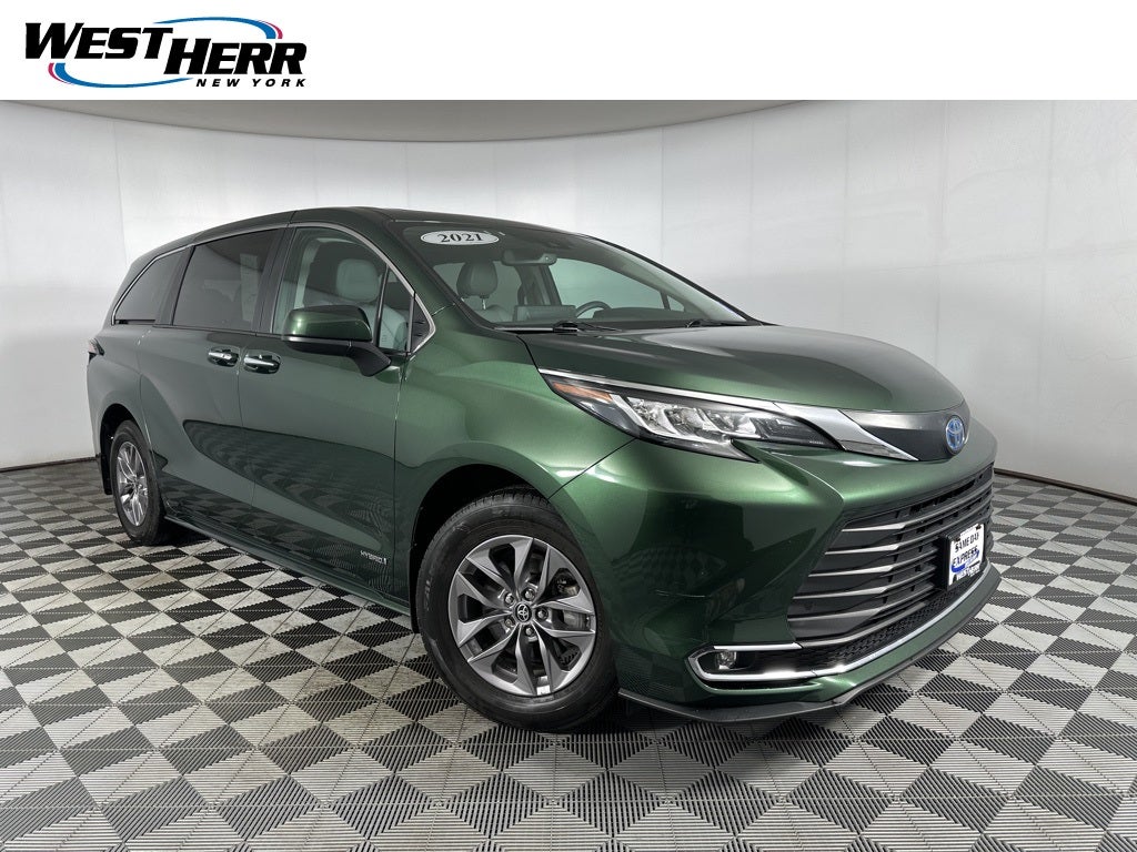 2021 Toyota Sienna XLE 7 Passenger