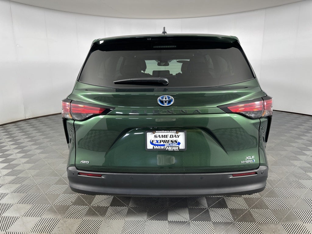 2021 Toyota Sienna XLE 7 Passenger