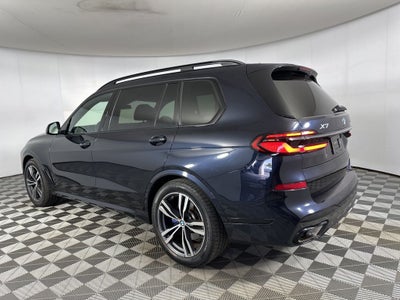 2024 BMW X7 xDrive40i