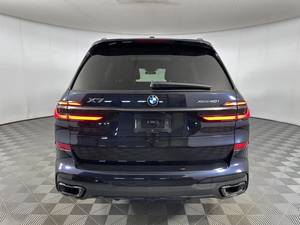 2024 BMW X7 xDrive40i