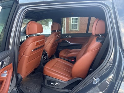 2023 BMW X7 xDrive40i