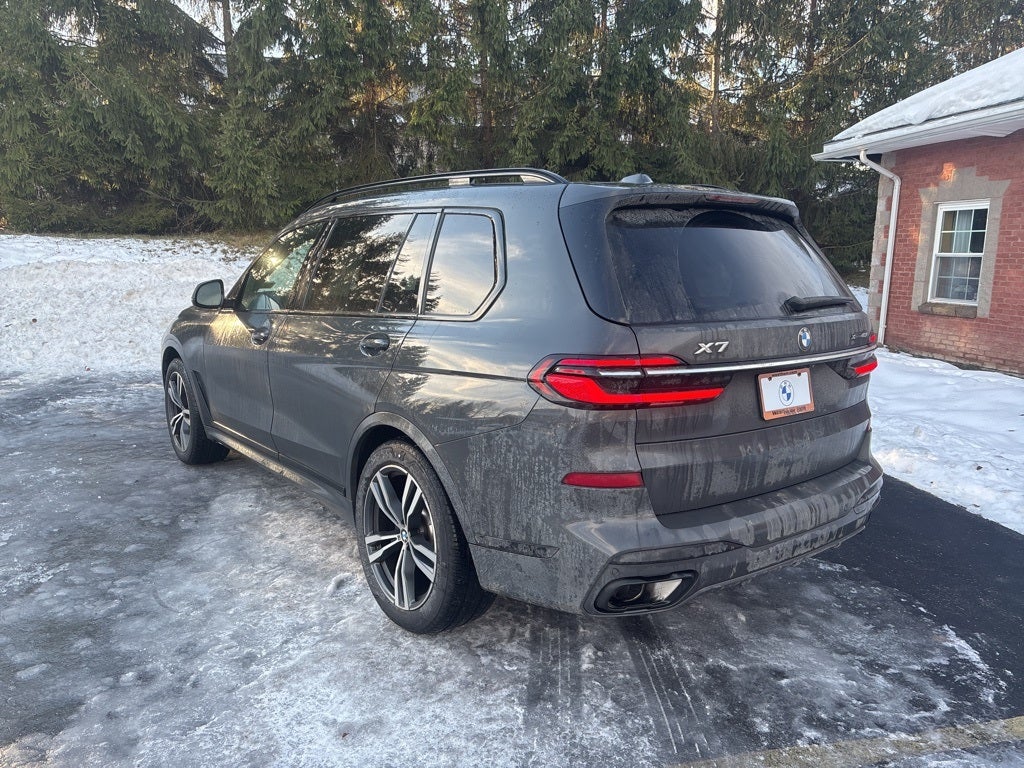 2023 BMW X7 xDrive40i