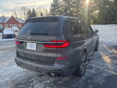 2023 BMW X7 xDrive40i