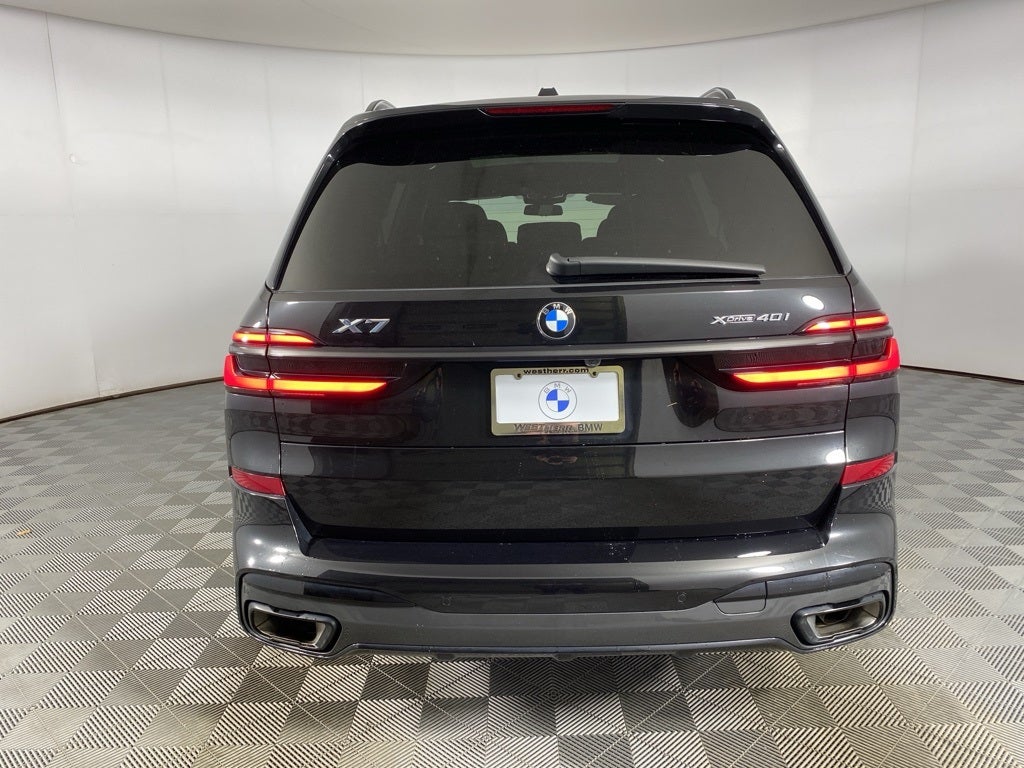 2024 BMW X7 xDrive40i
