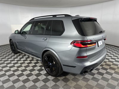 2025 BMW X7 xDrive40i
