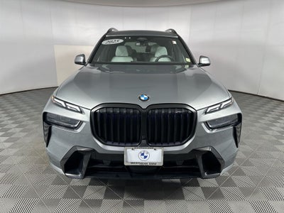 2025 BMW X7 xDrive40i
