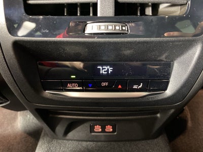 2025 BMW X4 xDrive30i