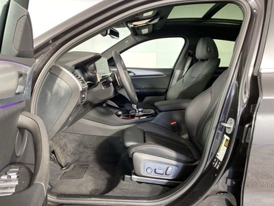 2025 BMW X4 xDrive30i