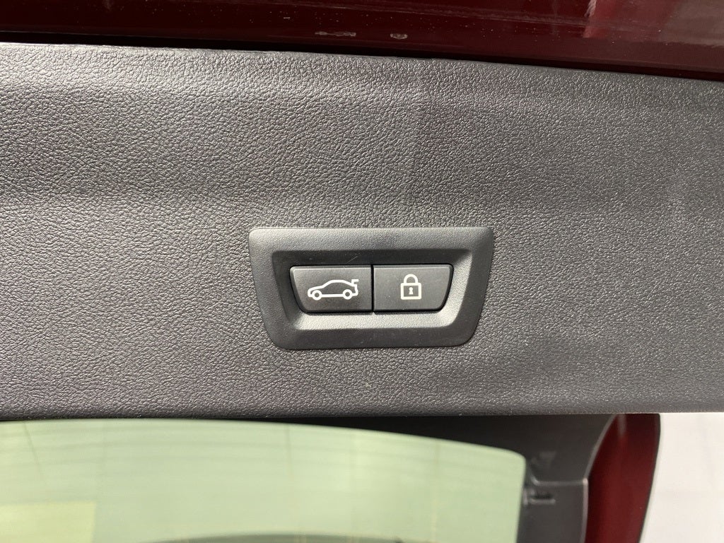 2023 BMW X4 xDrive30i