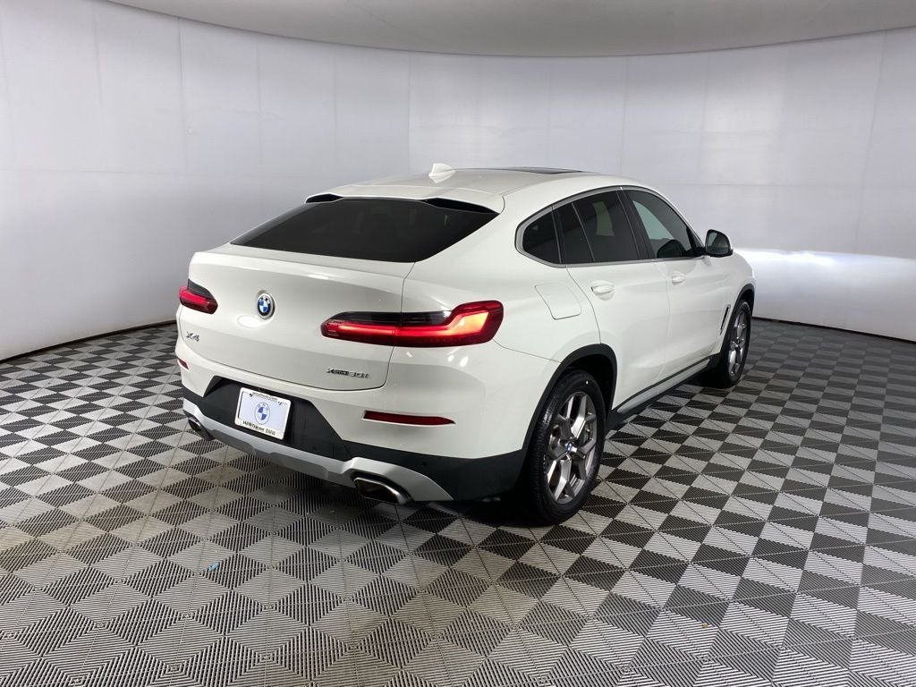 2023 BMW X4 xDrive30i