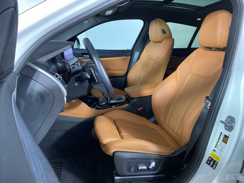 2023 BMW X4 xDrive30i