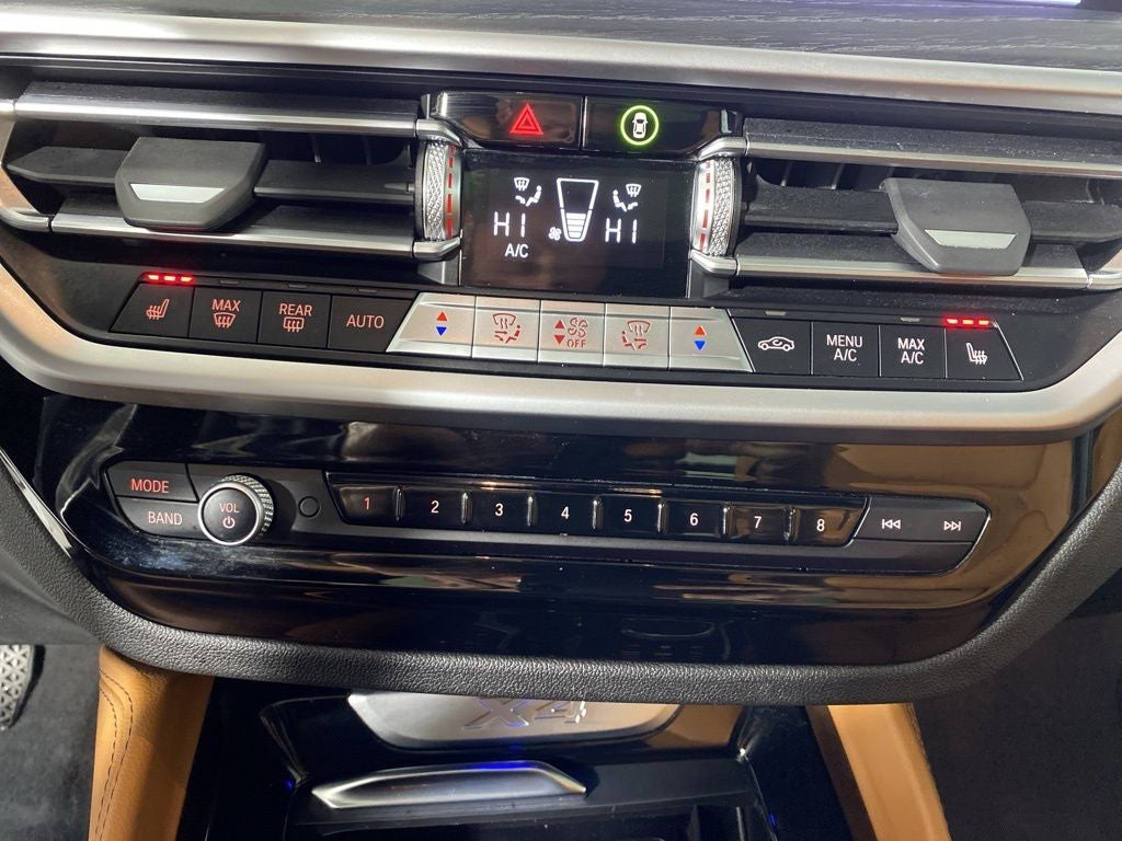 2023 BMW X4 xDrive30i