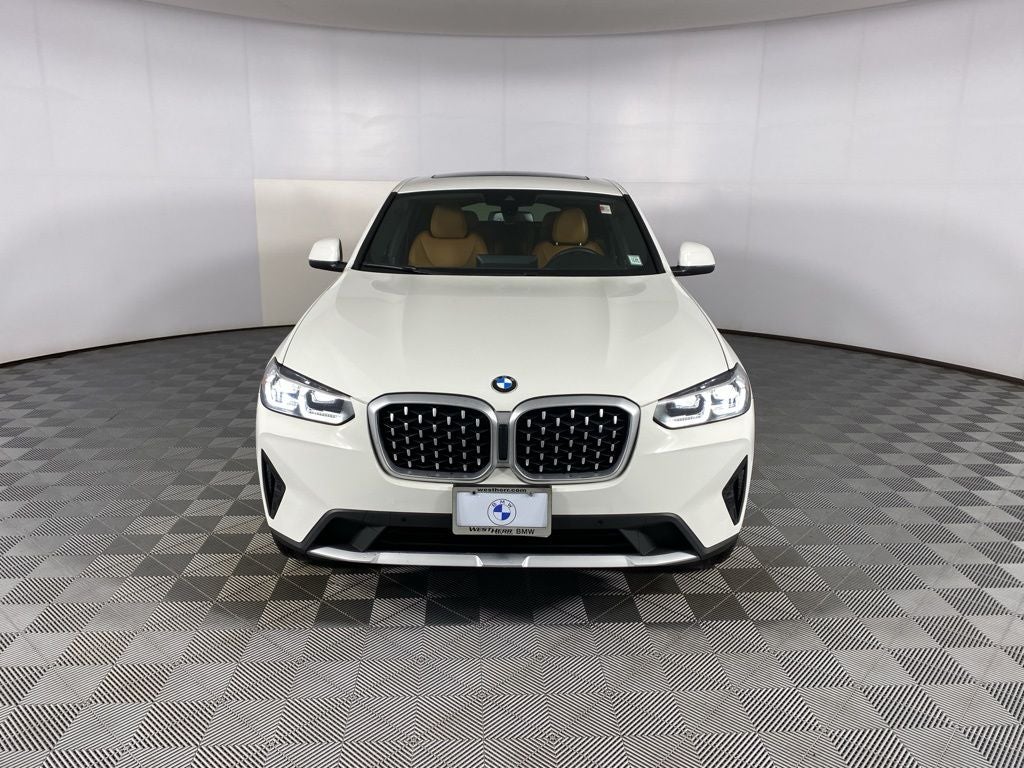2023 BMW X4 xDrive30i