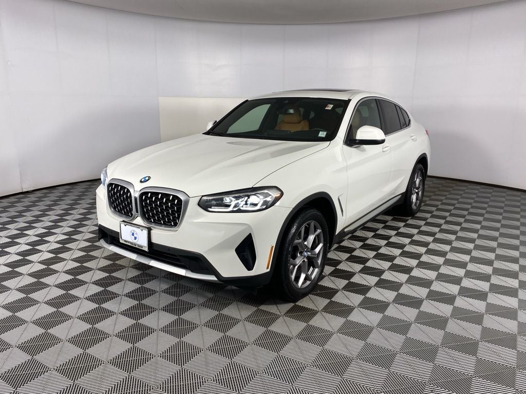 2023 BMW X4 xDrive30i