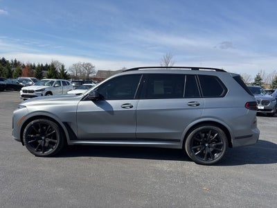 2024 BMW X7 M60i