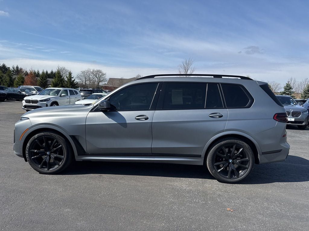 2024 BMW X7 M60i