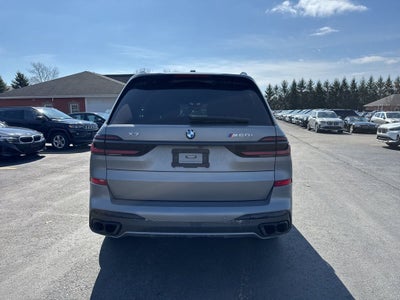 2024 BMW X7 M60i