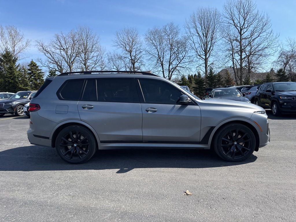 2024 BMW X7 M60i