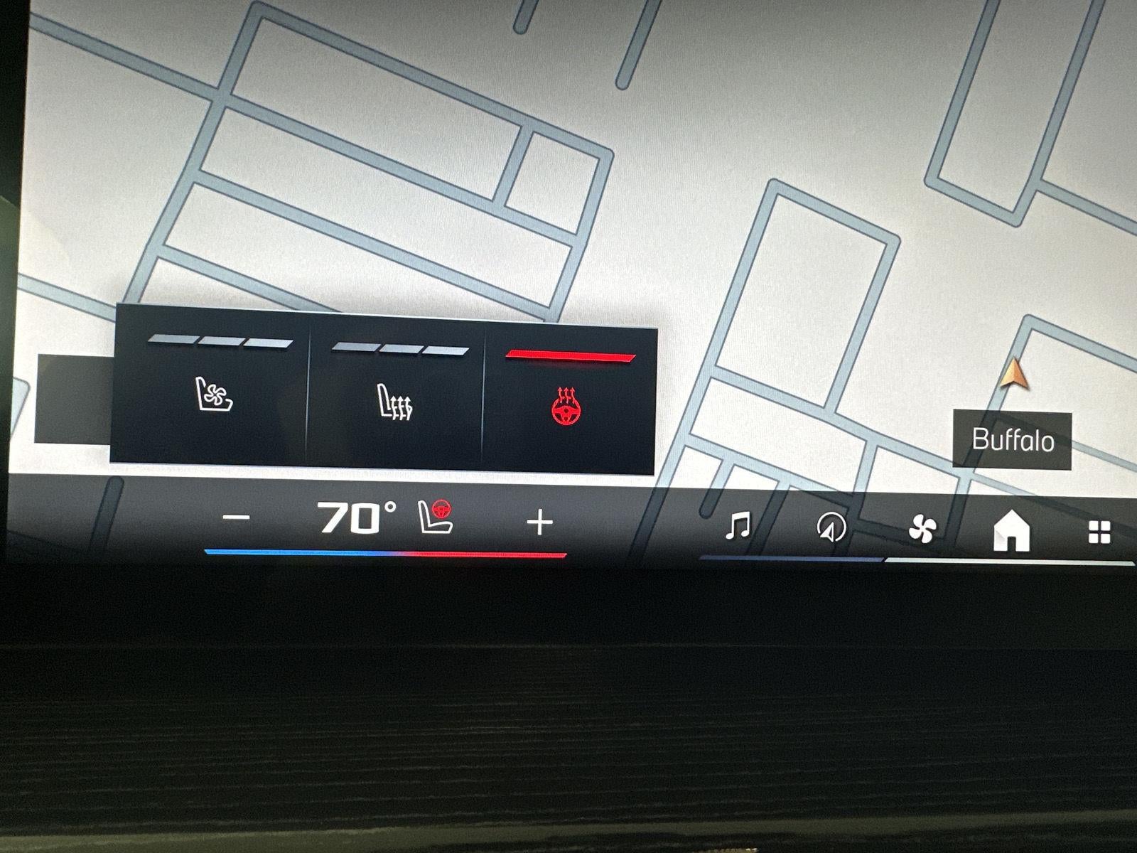 2024 BMW X7 M60i