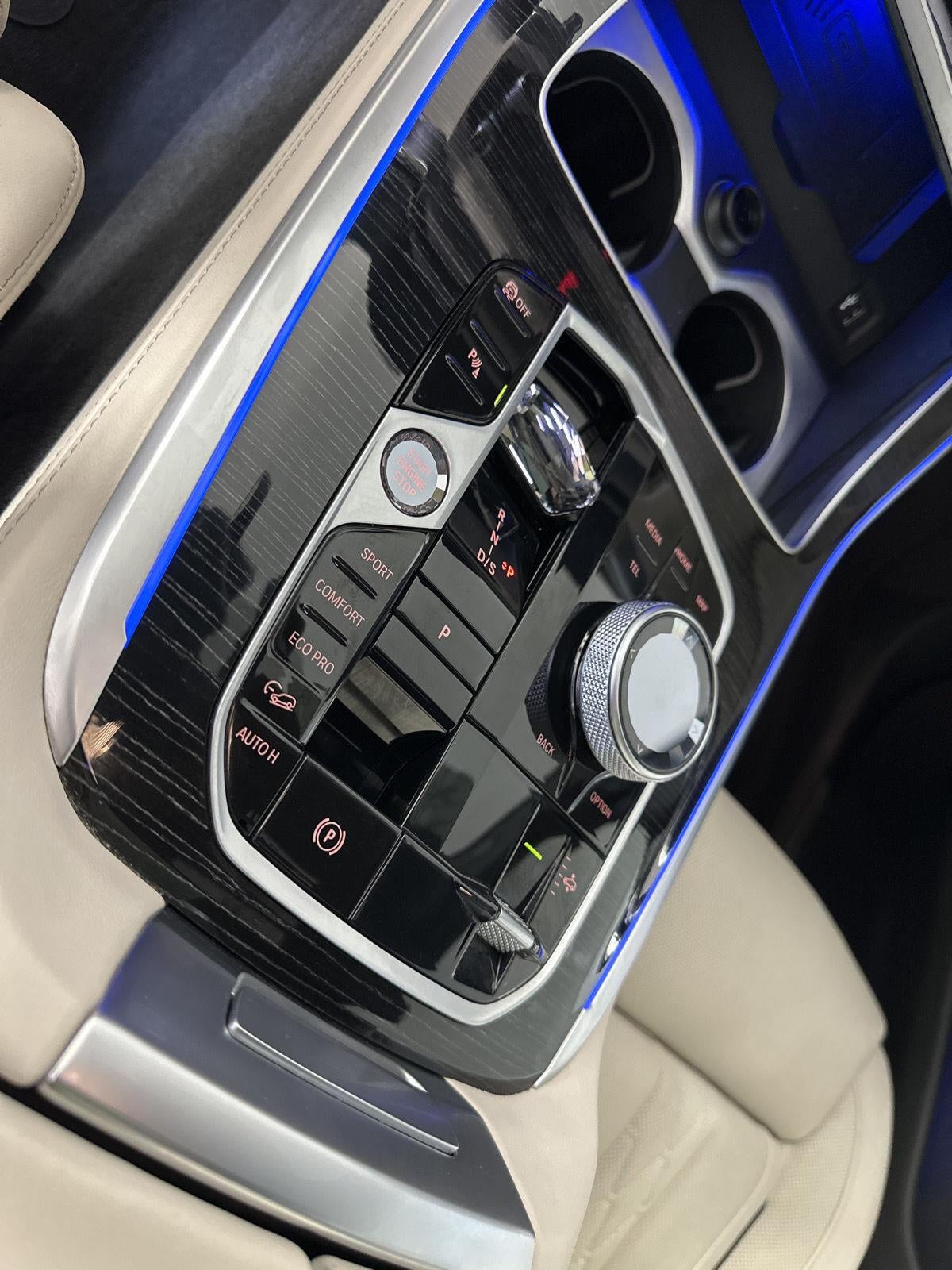 2024 BMW X7 M60i