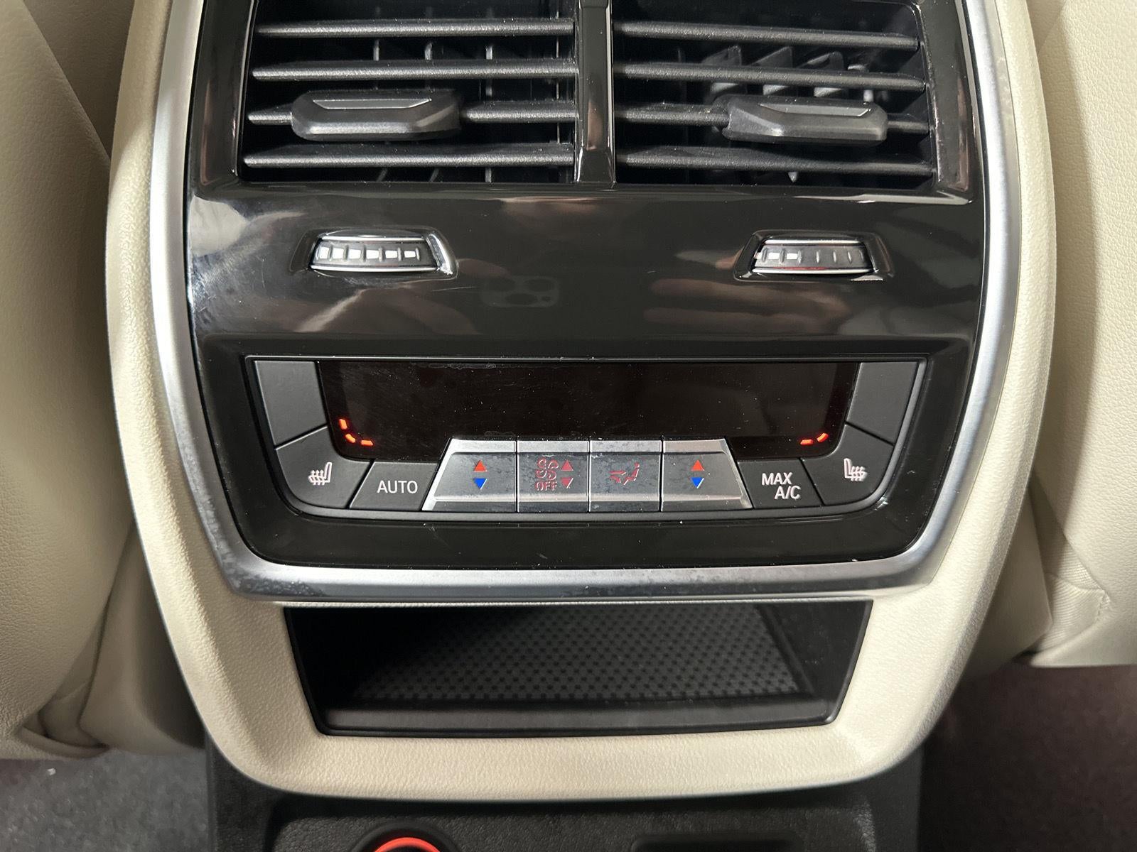 2024 BMW X7 M60i